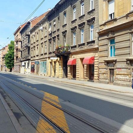 Tino Appartement Zagreb Buitenkant foto